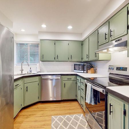 Вилла Woodbine Way Retreat Беллингхэм Экстерьер фото