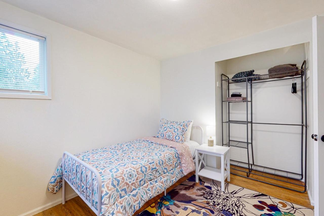 Вилла Woodbine Way Retreat Беллингхэм Экстерьер фото
